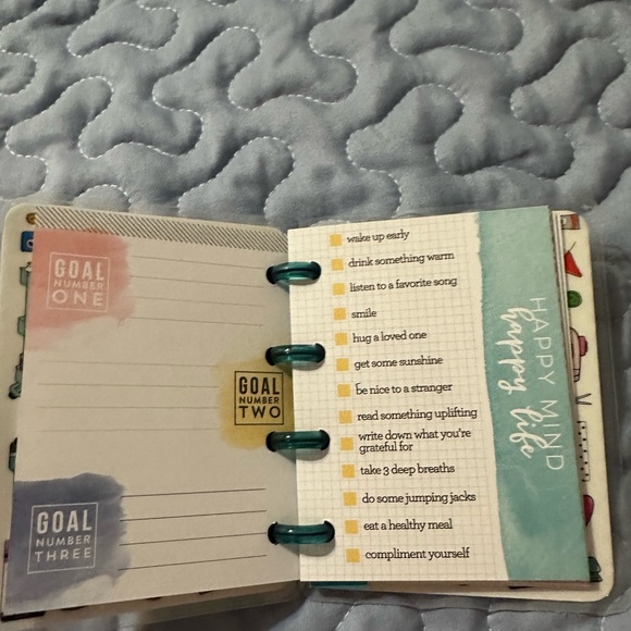 Colorful Mini Notebooks with Fun Designs - Picture 3 of 5